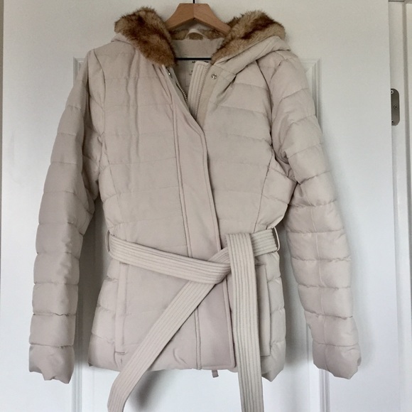 Abercrombie Cream Belted Puffer Jacket 